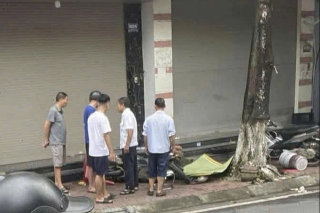 Bé trai 7 tuổi vặn tay ga xe máy gây tai nạn thương tâm - 2