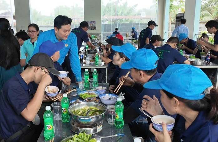 Tổng LĐLĐ Việt Nam hướng dẫn về thu kinh phí công đoàn - Ảnh 1.