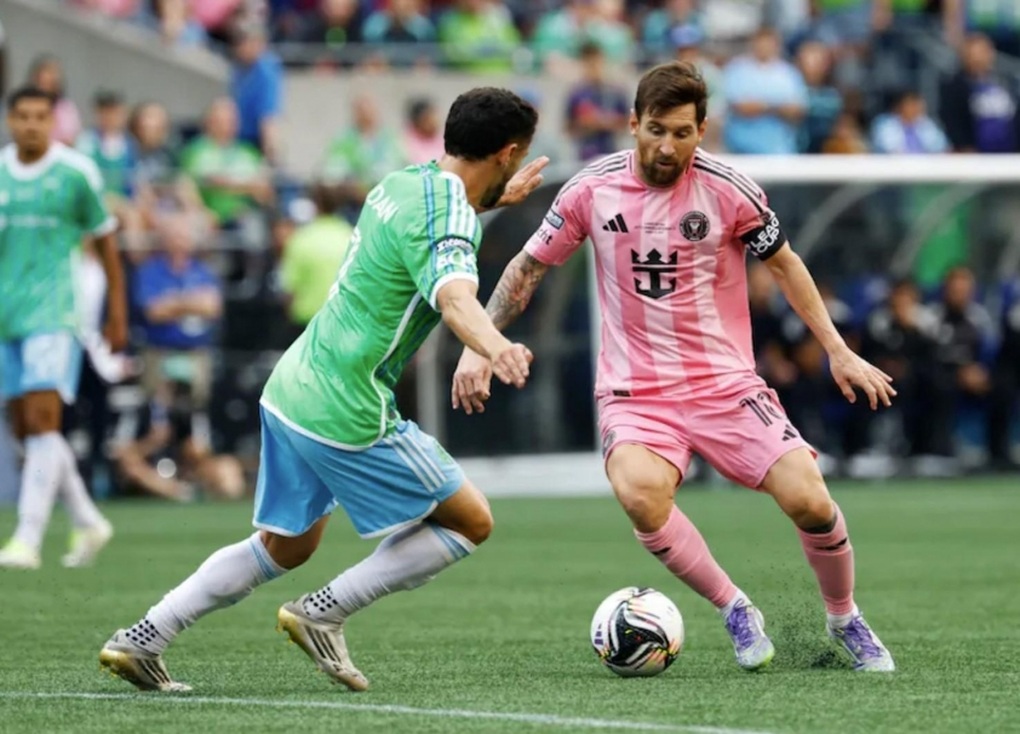Lionel Messi mờ nhạt, Inter Miami thua tan nát trong trận chung kết - 1 Lionel Messi mờ nhạt, Inter Miami thua tan nát trong trận chung kết - 1