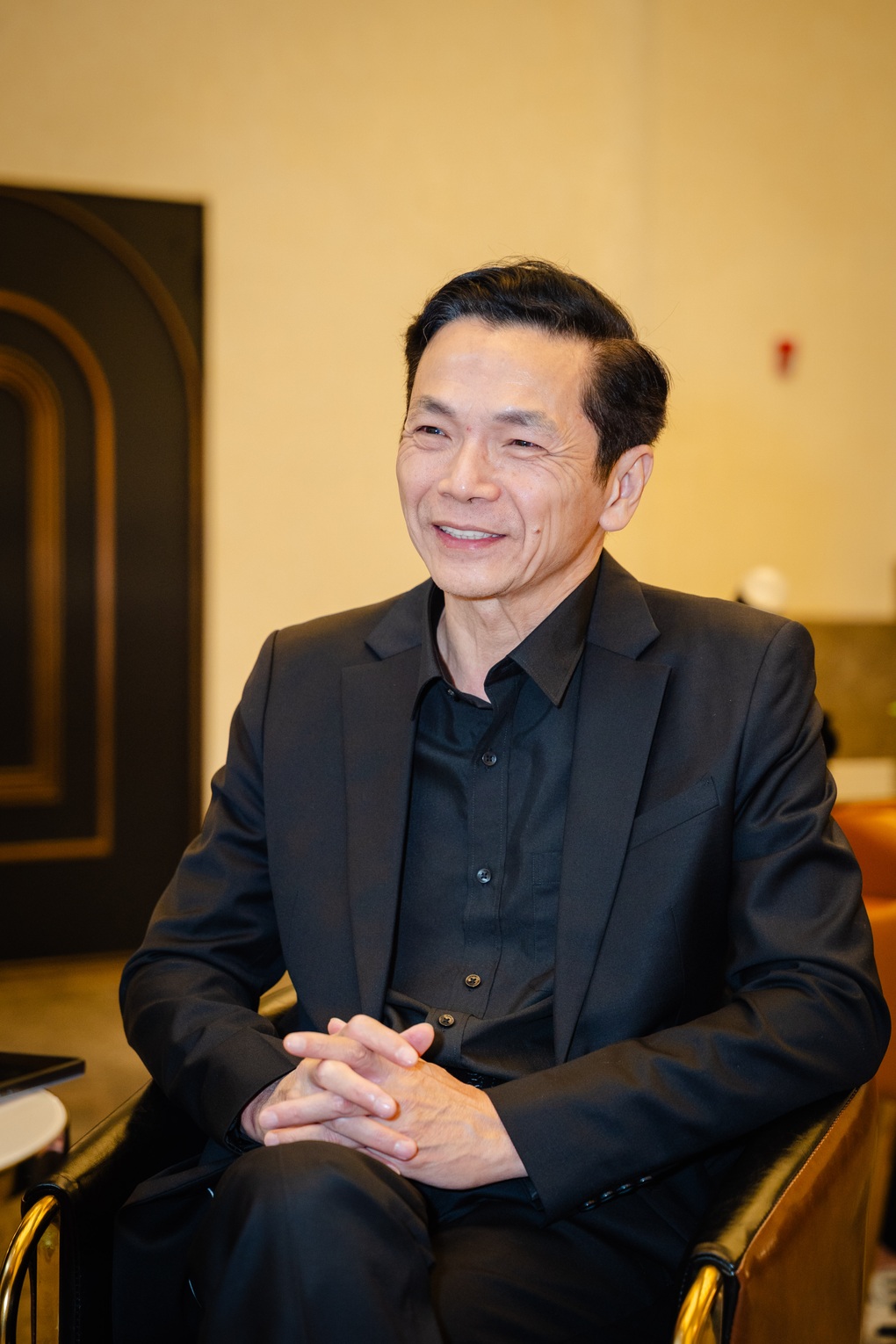 NSND Trung Anh: U70 đóng vai phản diện, tự hào về hai con giỏi giang - 1
