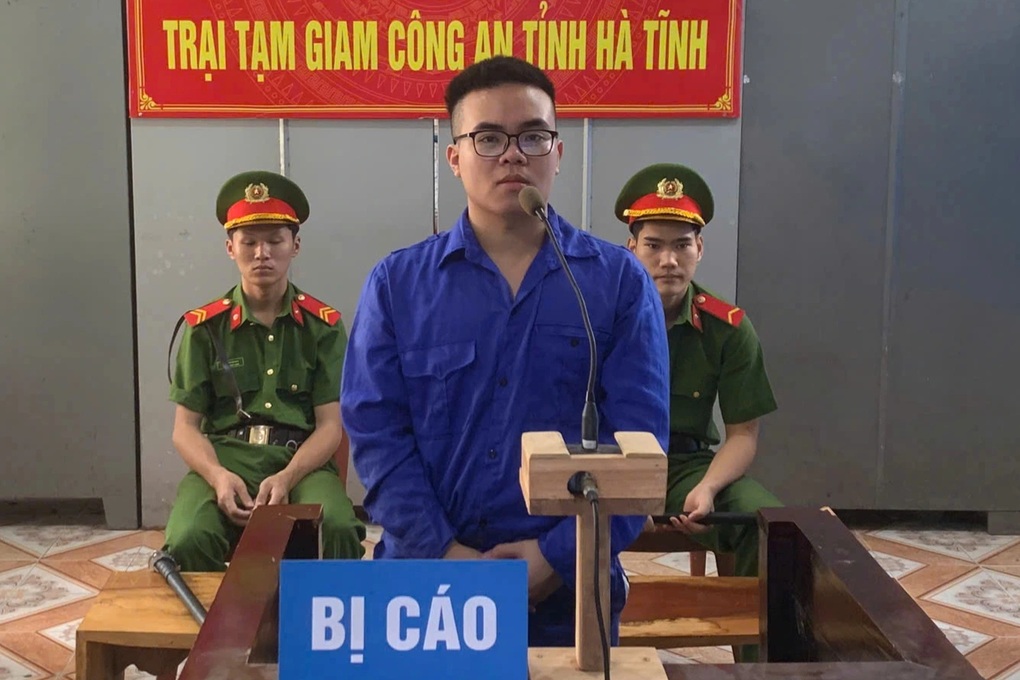 Nam sinh viên lĩnh 7 năm tù vì lấy cắp hơn 7.000 dữ liệu thông tin cá nhân - 1