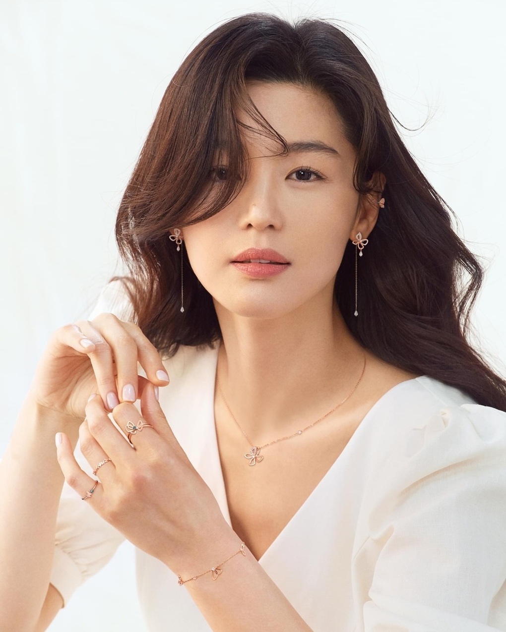Vừa trở lại gây sốt, chị đẹp Jun Ji Hyun bị tẩy chay tại Trung Quốc - 1