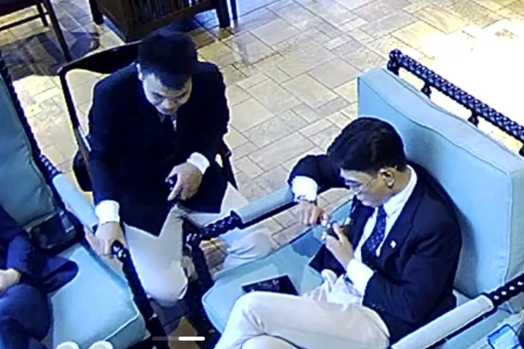 Xác minh clip tổng tài ra hiệu lệnh đánh nhân viên quán cà phê ở Hà Nội - 2