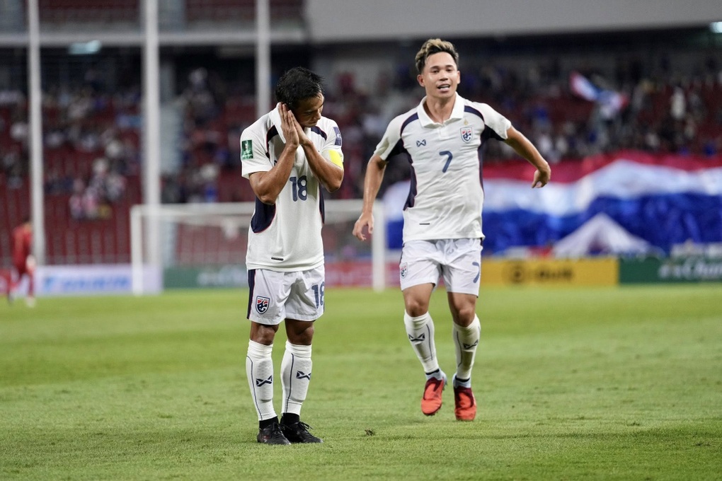 Chanathip tỏa sáng, Thái Lan thắng tưng bừng ở vòng loại Asian Cup 2027 - 2 Chanathip tỏa sáng, Thái Lan thắng tưng bừng ở vòng loại Asian Cup 2027 - 2