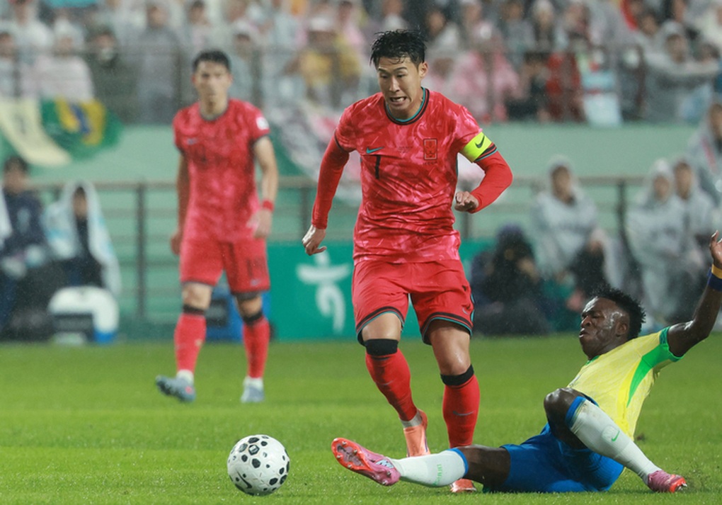 Son Heung Min lập kỷ lục vĩ đại trong ngày tuyển Hàn Quốc thảm bại - 2 Son Heung Min lập kỷ lục vĩ đại trong ngày tuyển Hàn Quốc thảm bại - 2