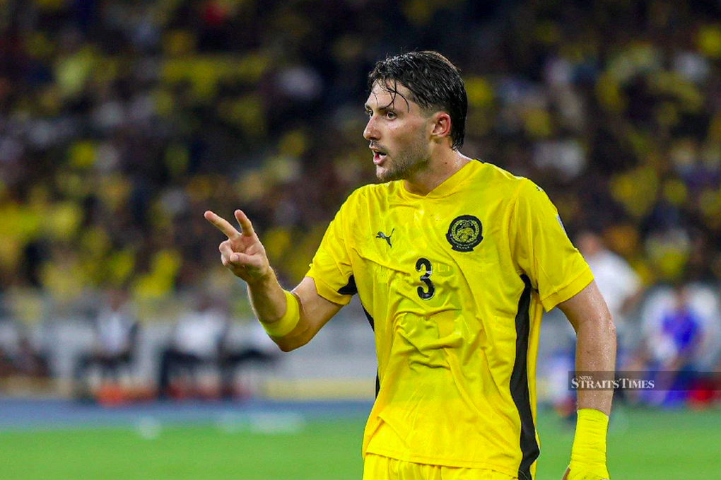 Cầu thủ nhập tịch về Malaysia để lo thủ tục kháng cáo lên FIFA - 1