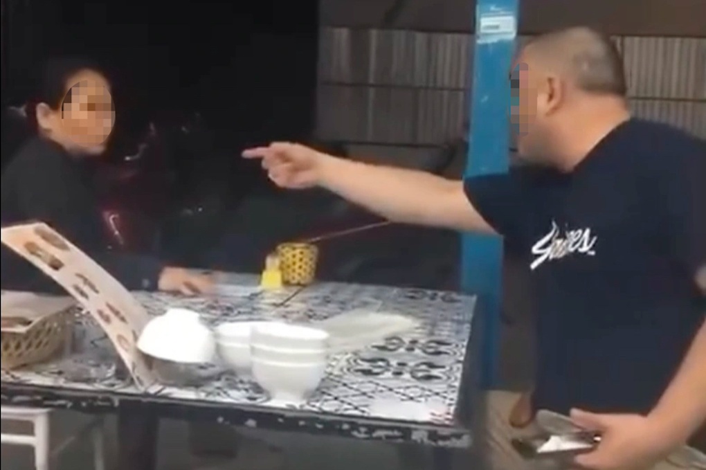 Chủ nhà hàng hải sản bị tố chèn ép, xúc phạm nhân viên lớn tuổi - 1