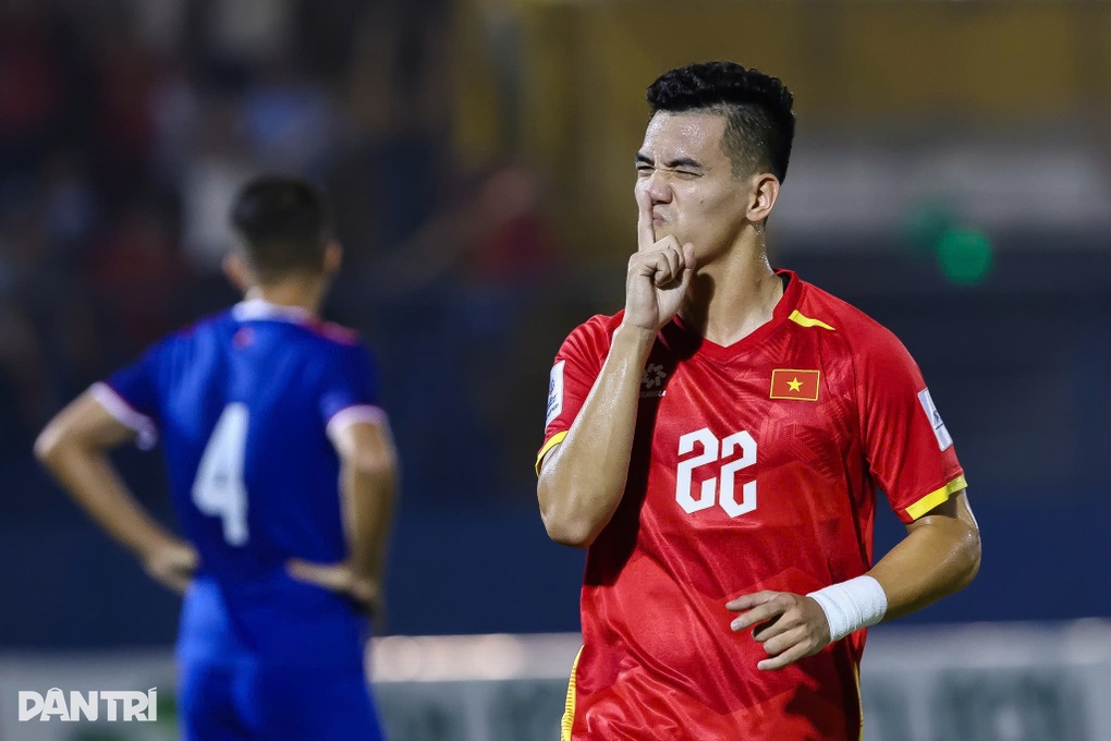 Đội tuyển Việt Nam nhận tin vui từ FIFA sau chiến thắng - 1 Đội tuyển Việt Nam nhận tin vui từ FIFA sau chiến thắng - 1