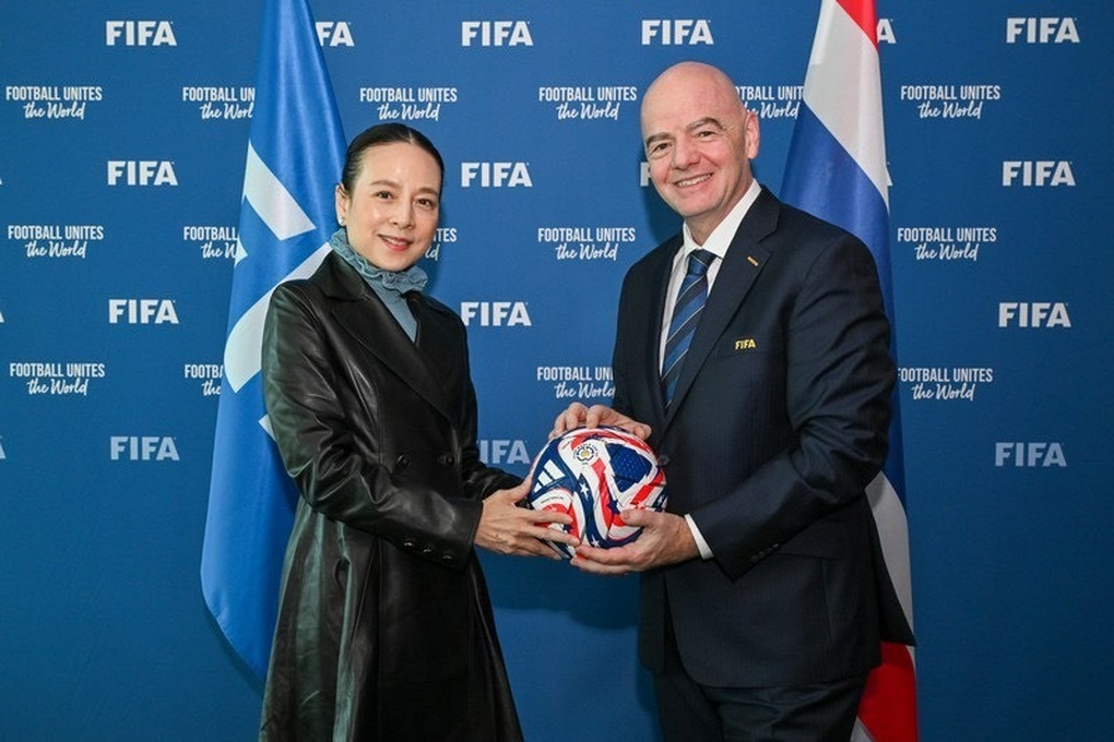 Madam Pang ghi dấu ấn lịch sử sau quyết định chưa từng có của FIFA - 1 Madam Pang ghi dấu ấn lịch sử sau quyết định chưa từng có của FIFA - 1